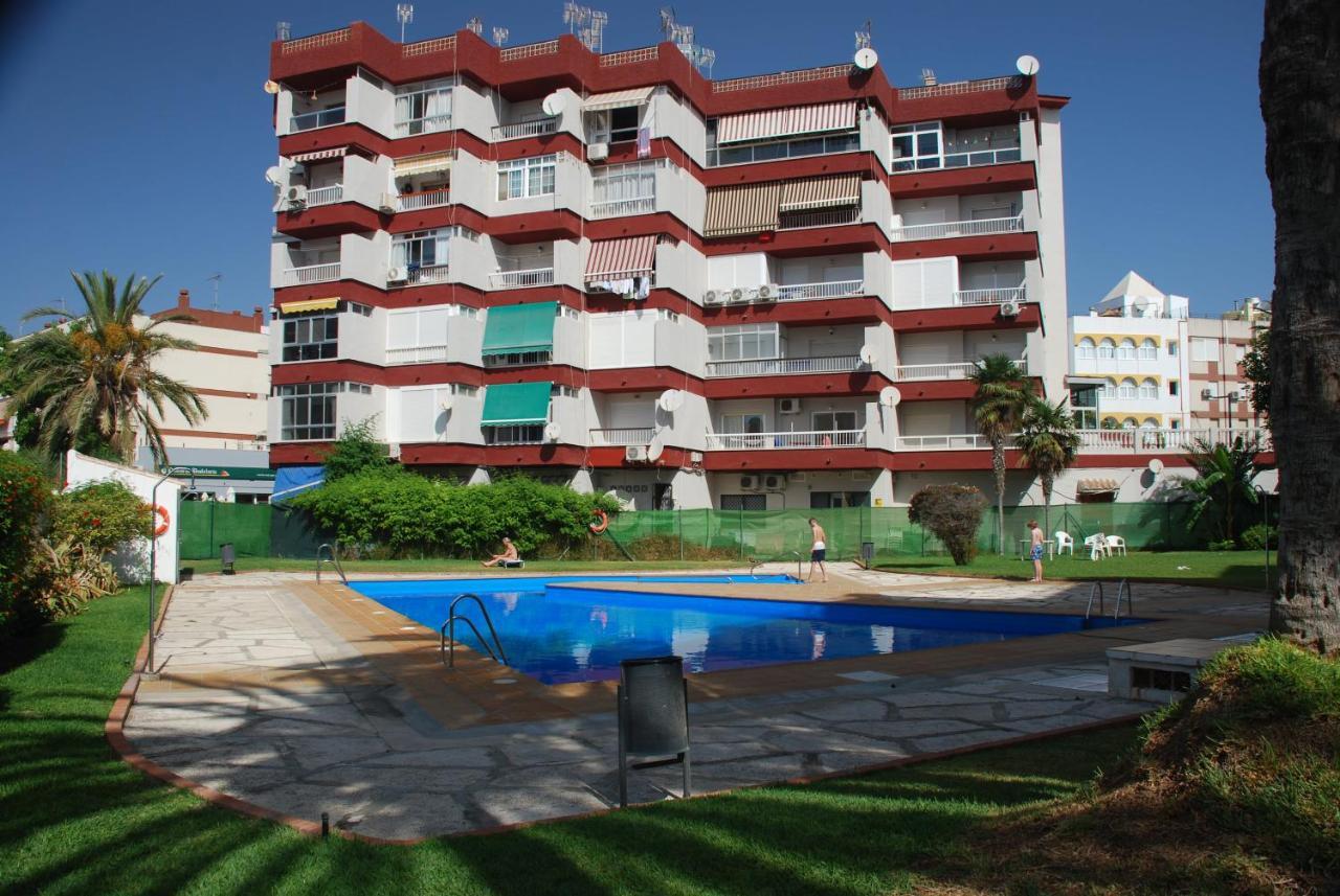 Mini Penthouse Close To Beach With Nice Seaviews 内尔哈 外观 照片